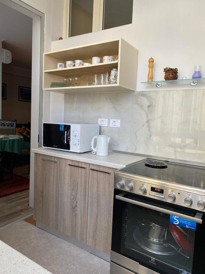 Ultra 'new Baazar' Apartament *