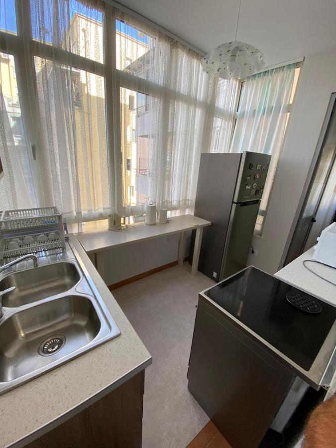 Ultra 'new Baazar' Apartament *