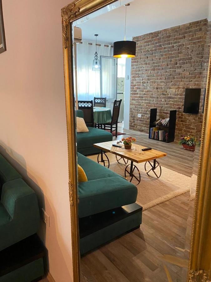 Ultra 'new Baazar' Apartament